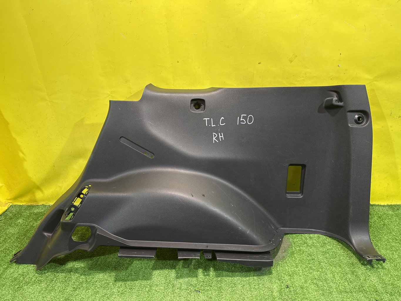 Toyota Land Cruiser Prado 150 2009 для Обшивка багажника