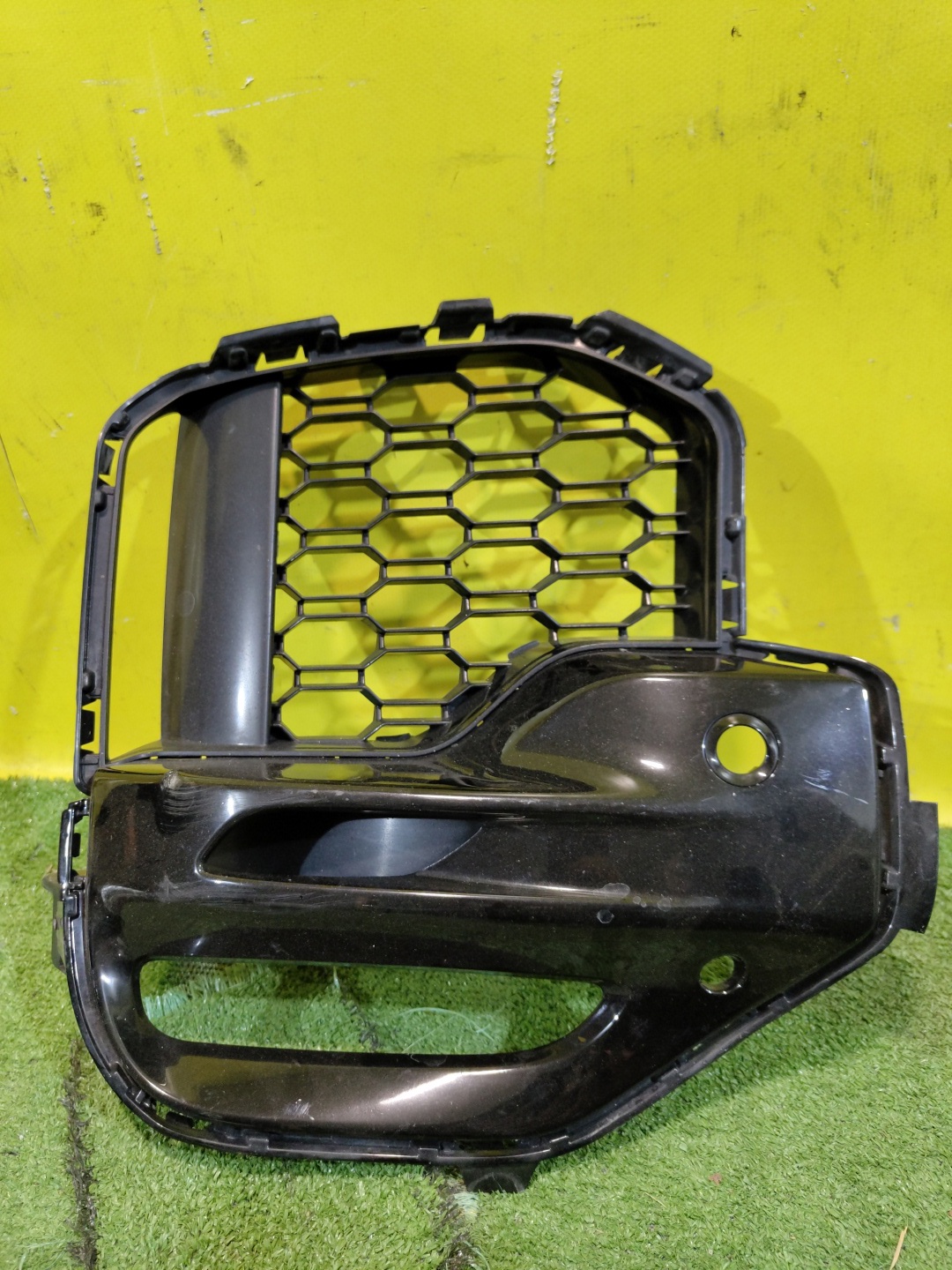 BMW X5 G05 2018 для Рамка противотуманой фары левой