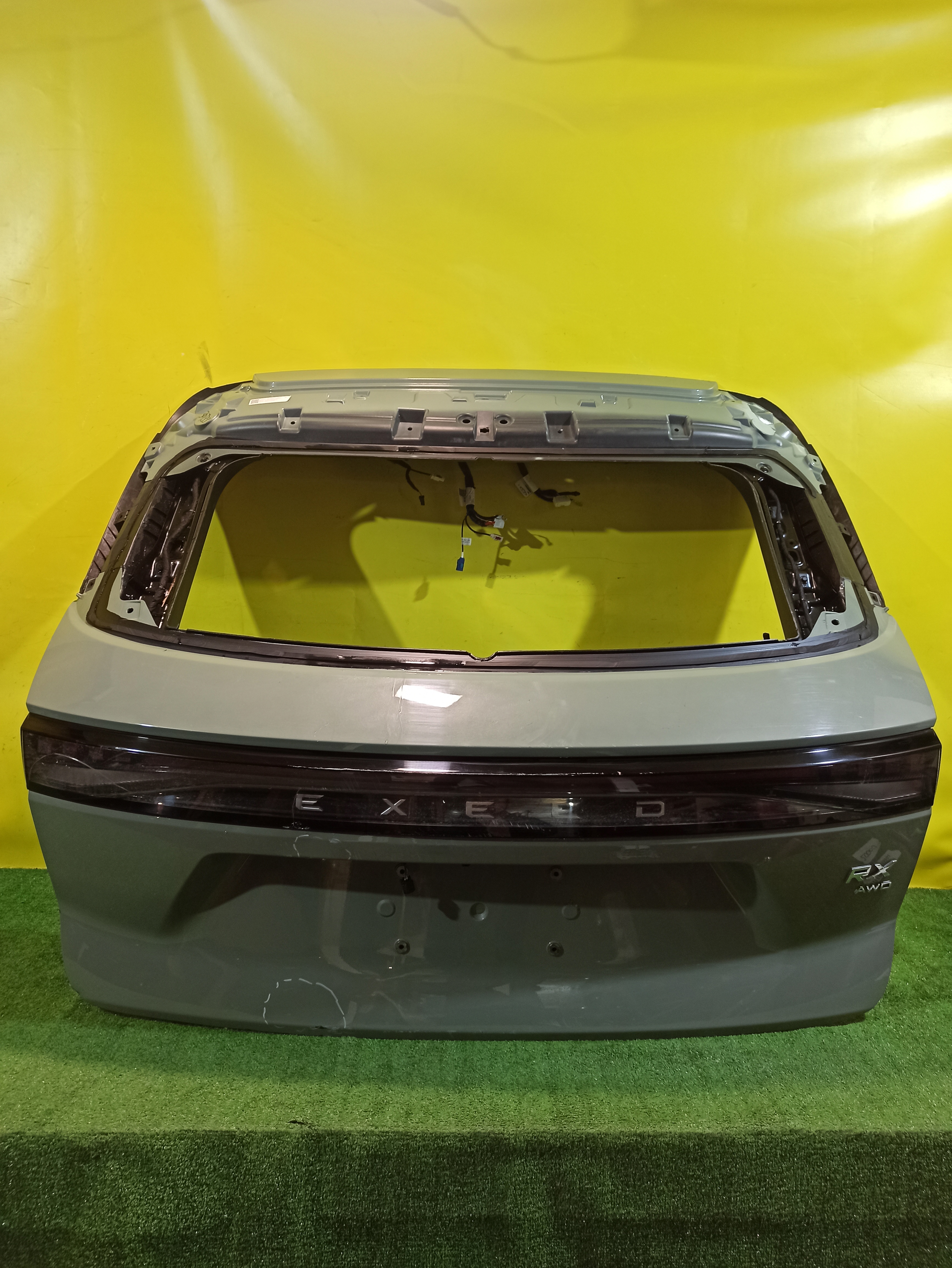 Chery Exeed RX 2022 для Дверь багажника