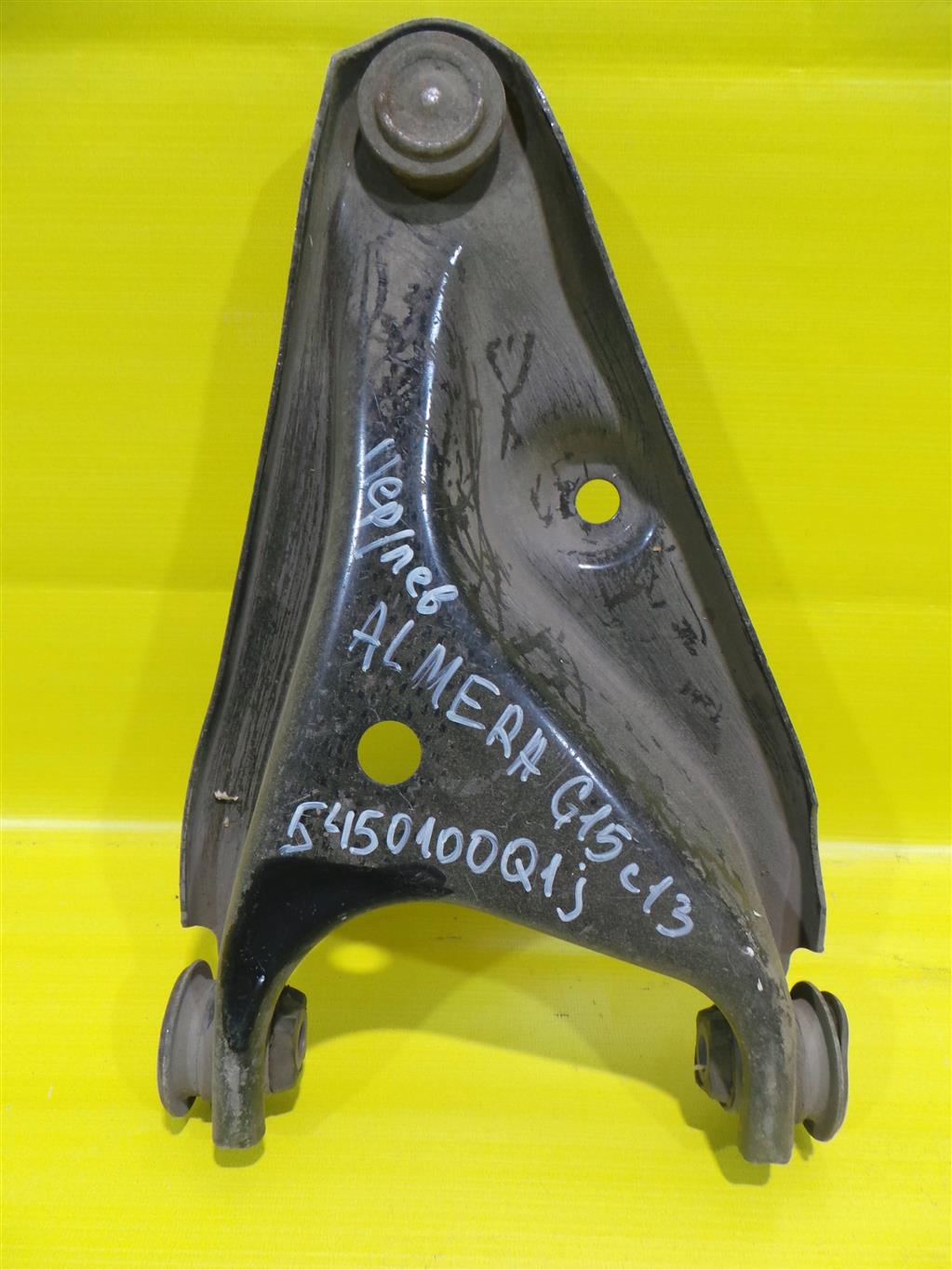 Nissan Almera (G15) 2013 для Фара правая