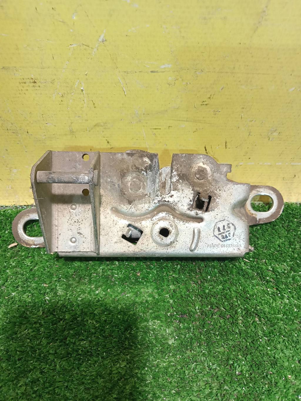 Lada Granta FL 2018- для Замок капота