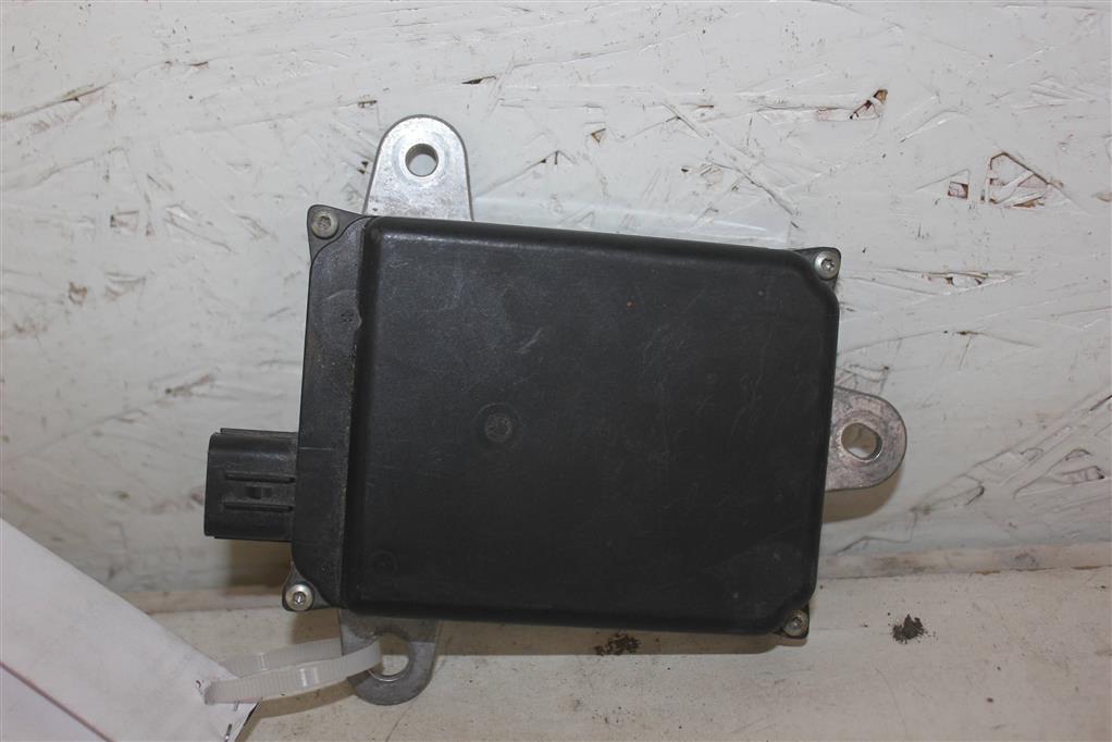 Toyota Land Cruiser Prado 150 2009 для Крыло заднее левое