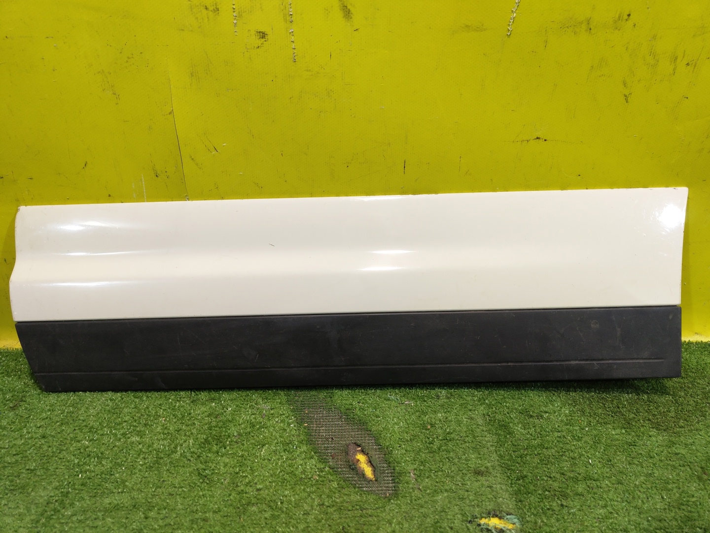 Porsche  Cayenne 2 958 2010 для Накладка двери задней левой