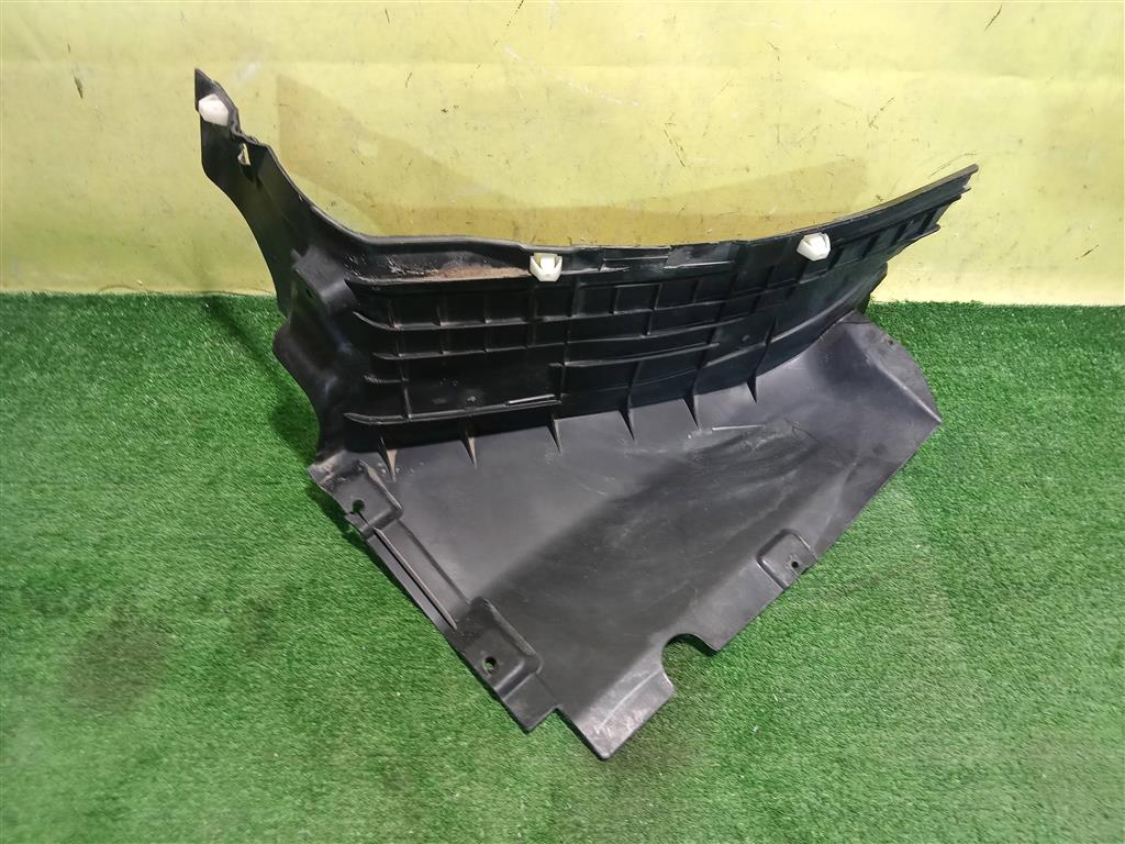 Audi Q5 (FY) 2017 для Локер передний левый