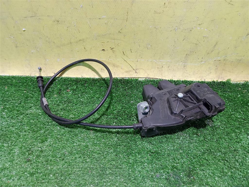 MERСEDES BENZ E-Class (W212) 2009 для Замок багажника