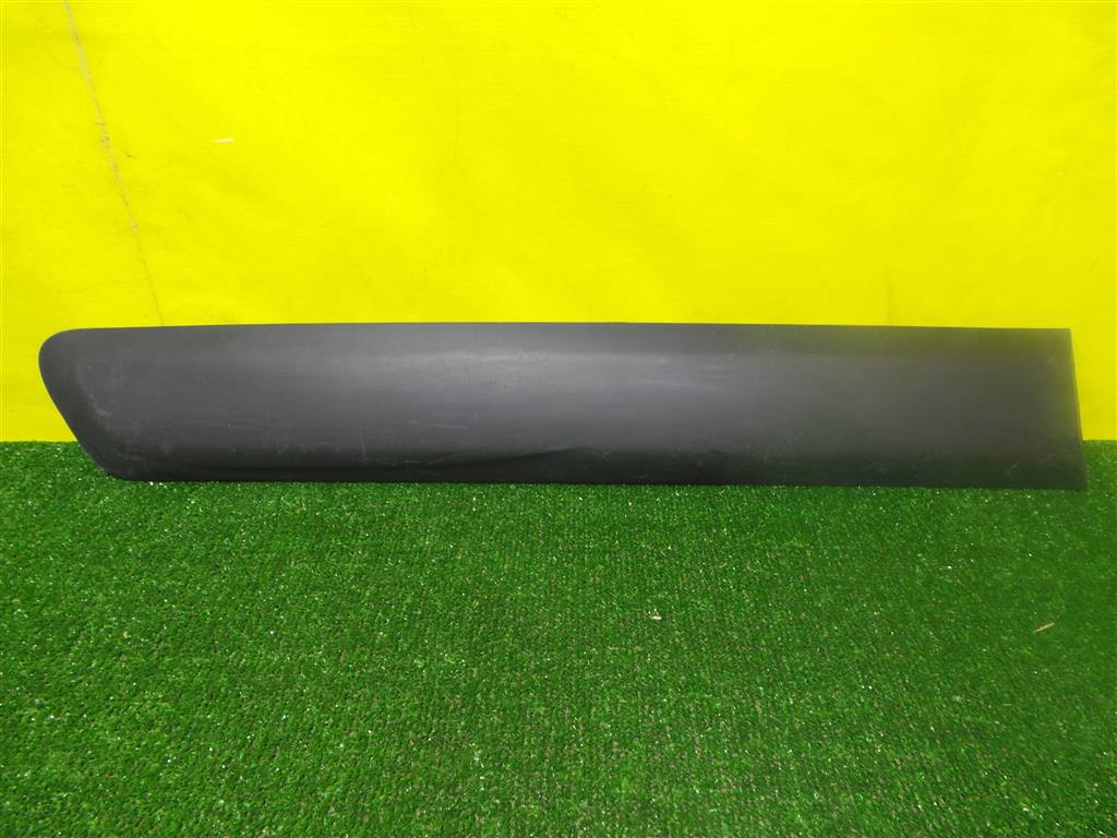 Citroen Berlingo (B9) 2008 для Накладка двери задней правой