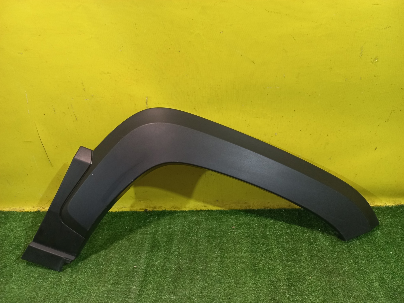 Lada Niva Travel 2020- для Арка переднего правого крыла