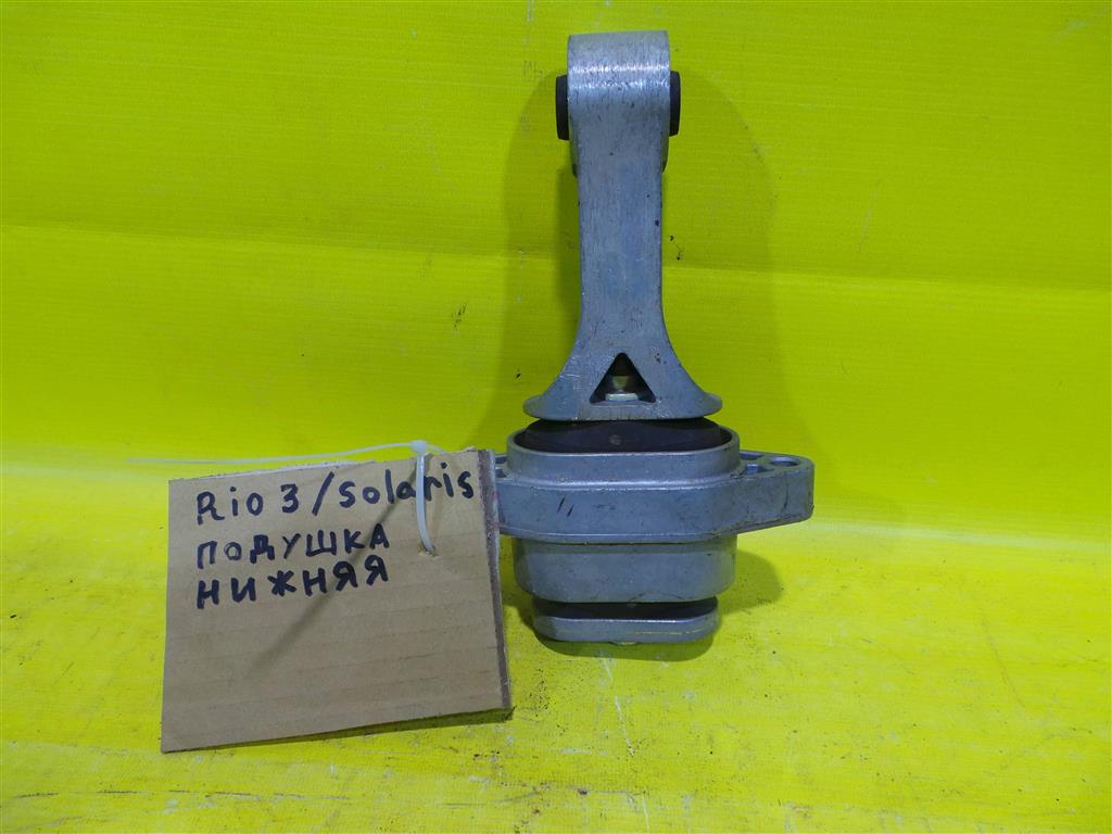 Hyundai Solaris 2010 для Фара левая