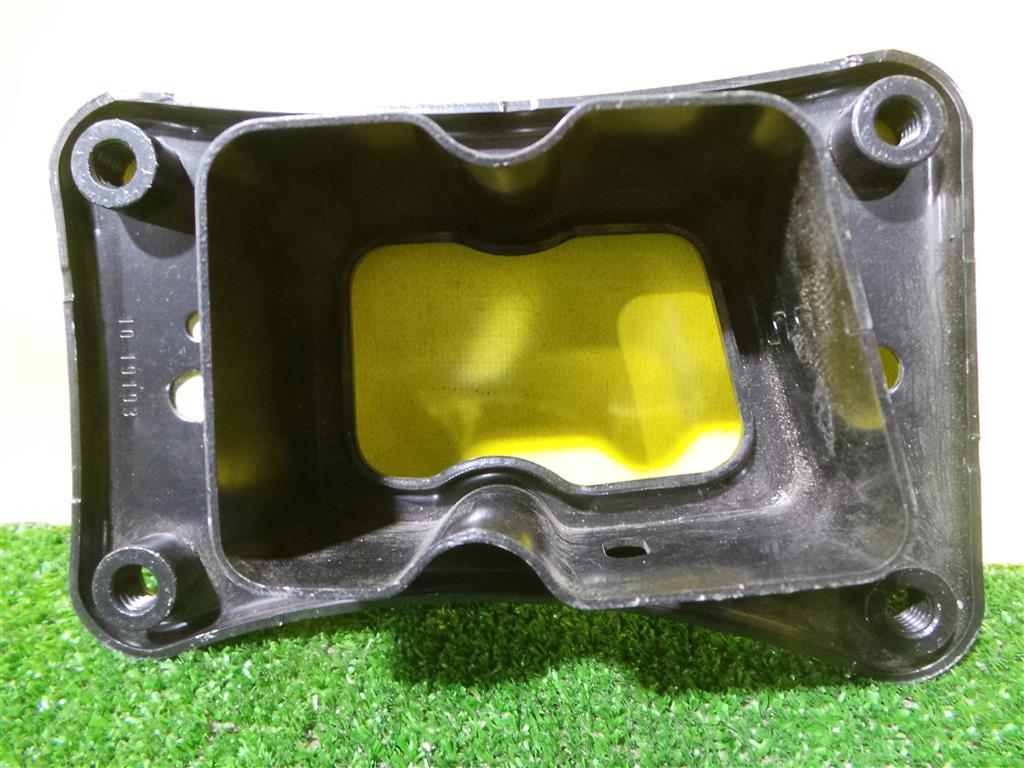 Volkswagen  Golf VII 2012 для Кронштейн усилителя переднего бампера правый