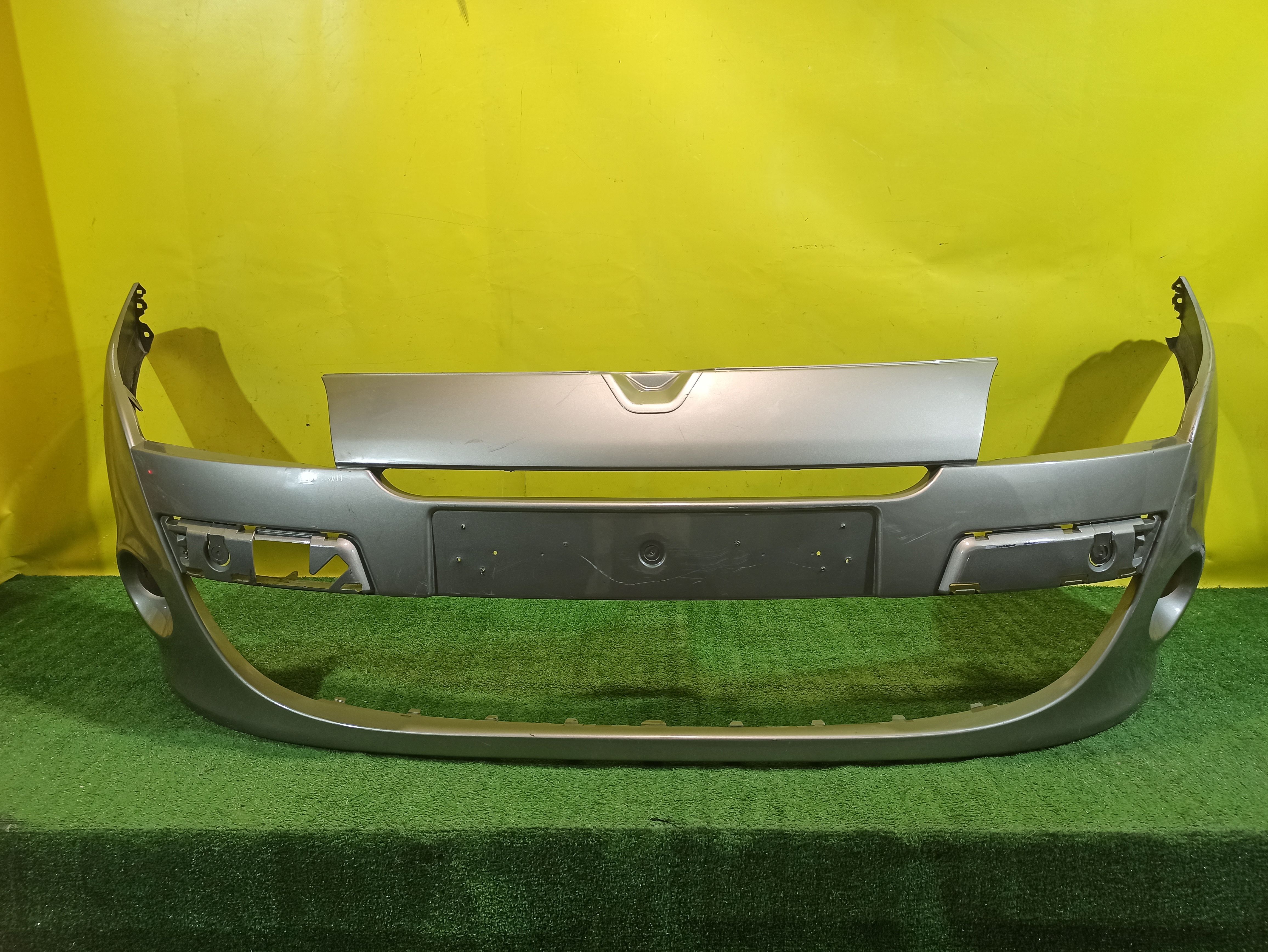 Renault Megane III 2009  для Бампер передний