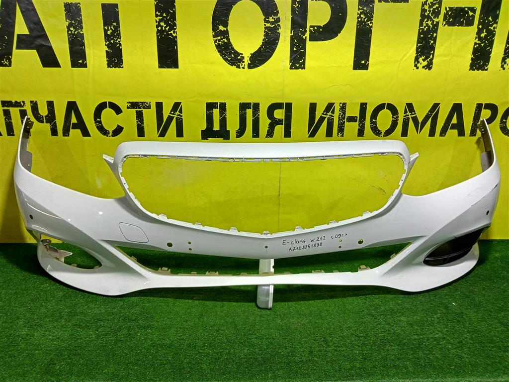 MERСEDES BENZ E-Class (W212) 2009 для Бампер передний