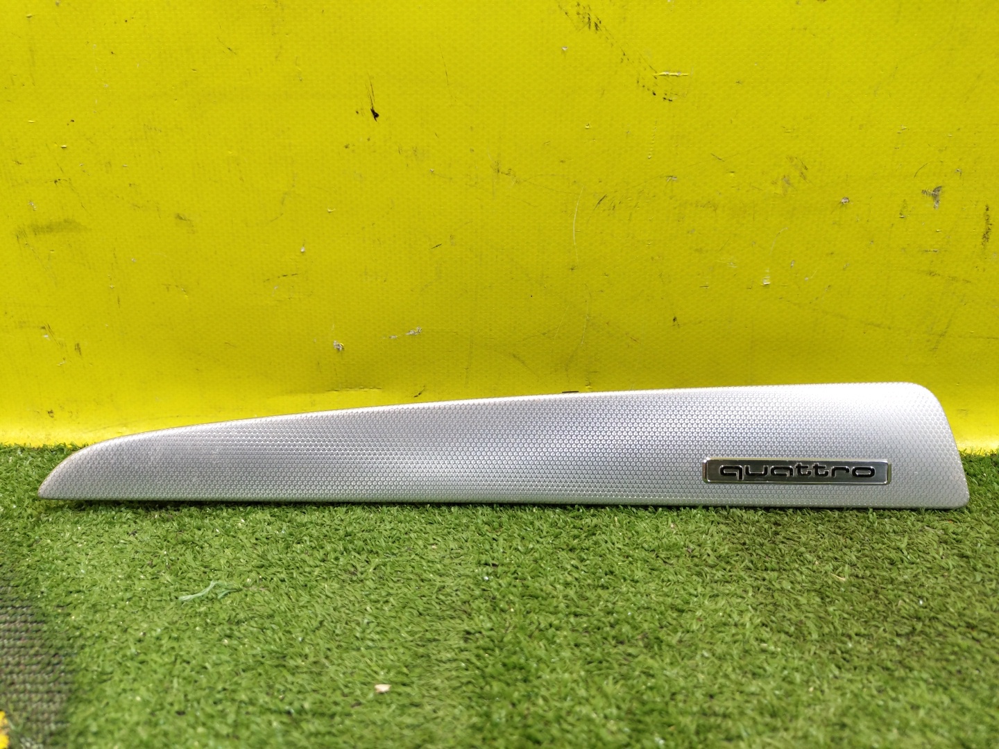 Audi Q5 (8R) 2008 для Накладка декоративная