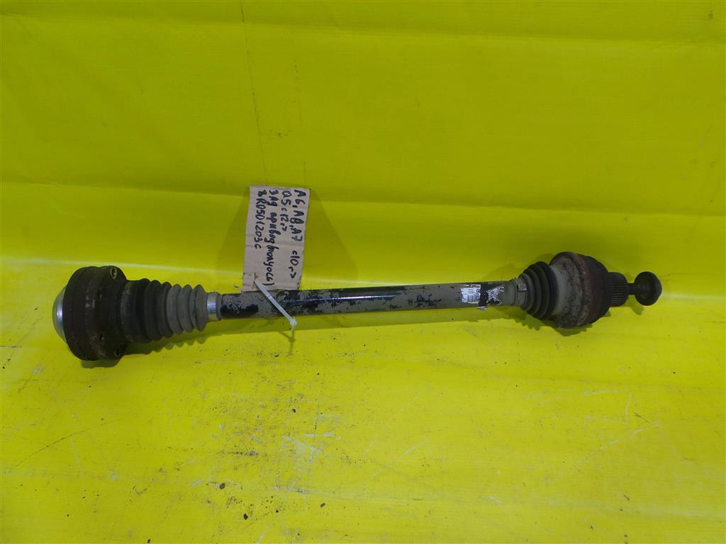 Audi A6 (C7) 2010 для Дверь багажника