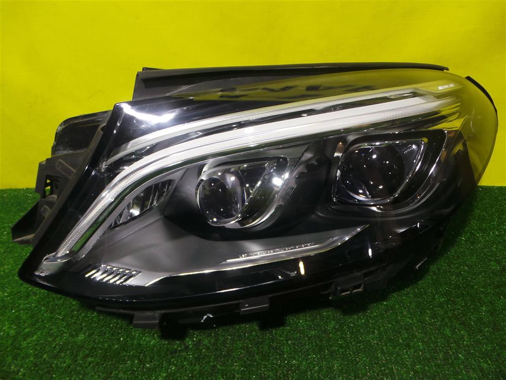 MERСEDES BENZ GLE-Class (W166) 2015 для Фара левая LED