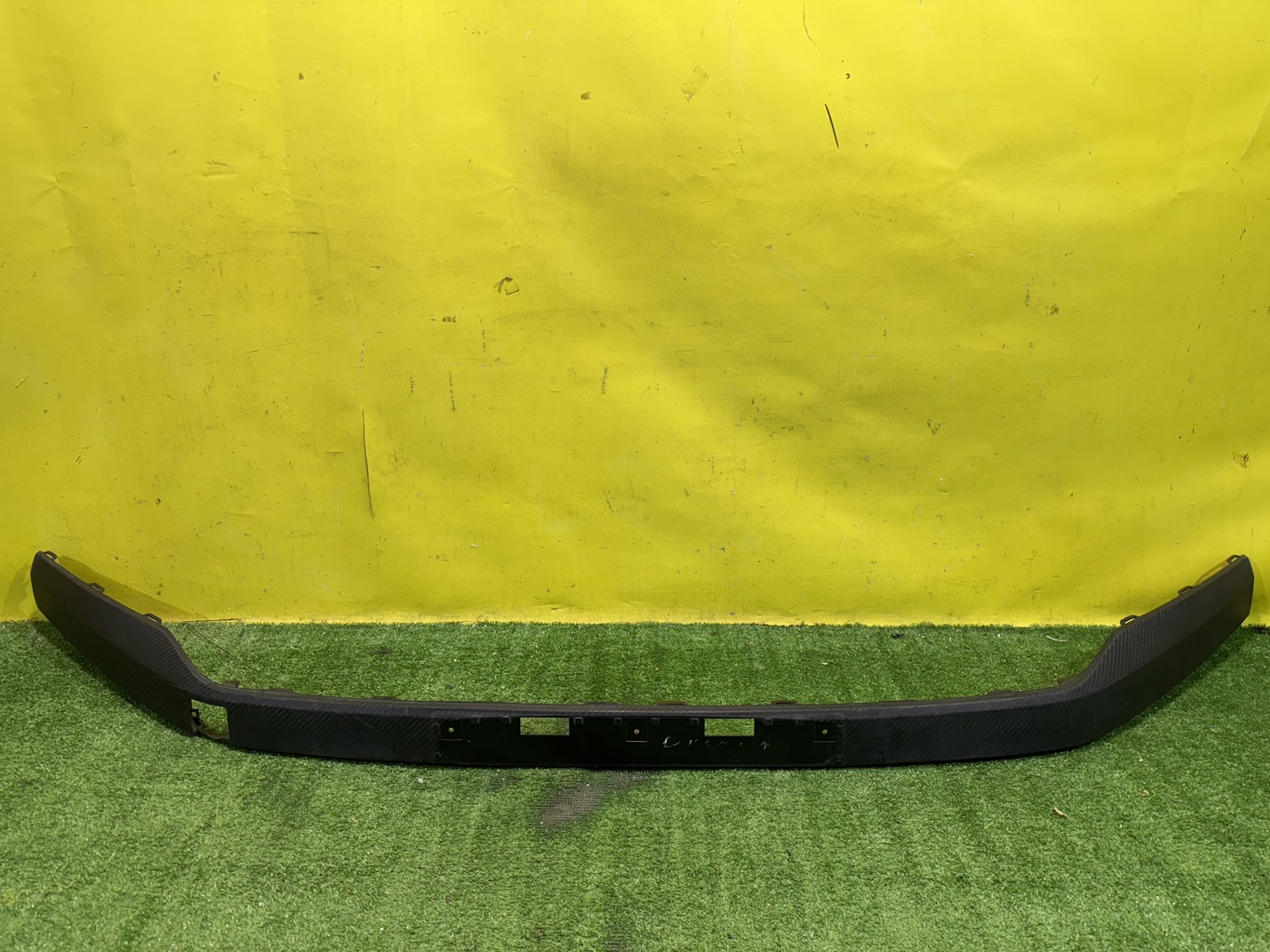 МОСКВИЧ  6 2023 для Накладка переднего бампера