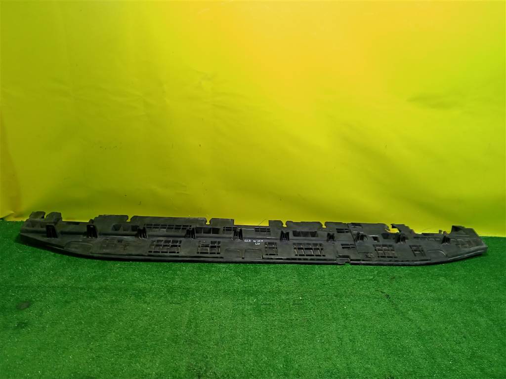 MERСEDES BENZ GLE-Class (W167) 2018 для Кронштейн подножки левой