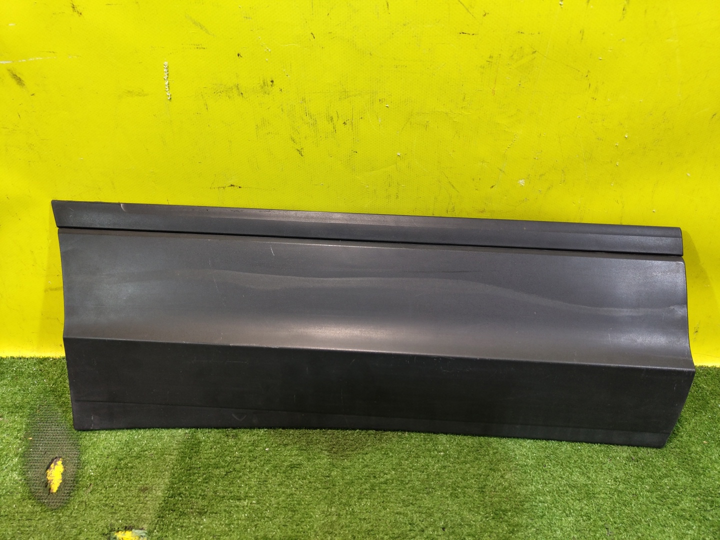 Volkswagen  Tiguan Mk2 2016 для Накладка двери задней правой