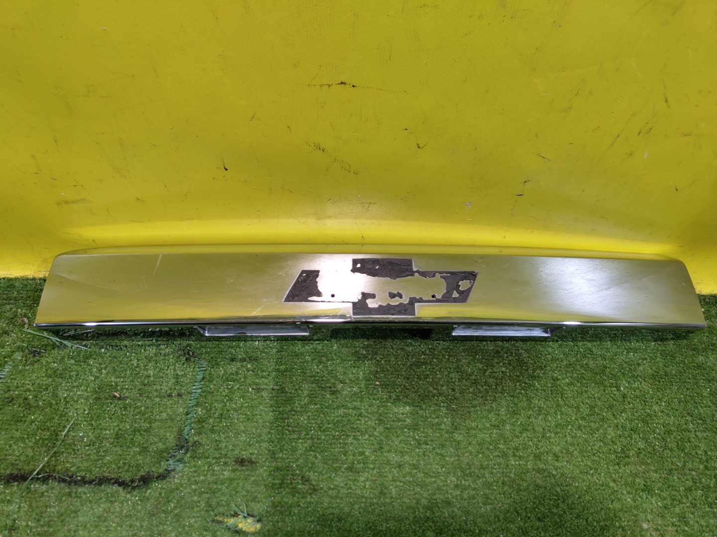 Chevrolet Orlando 2009 для Накладка двери багажника