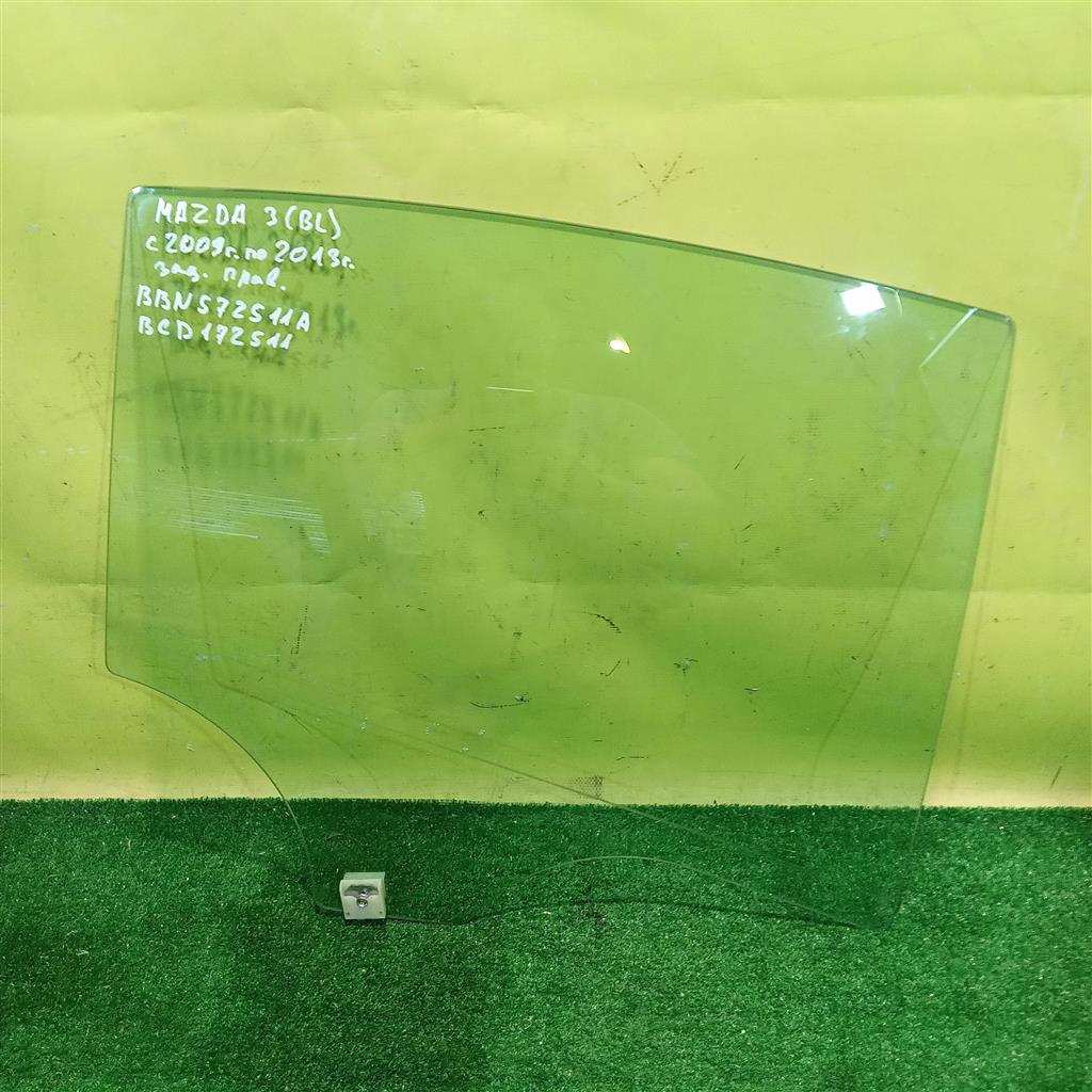 Mazda 3 BL 2008 для Стекло двери задней правой