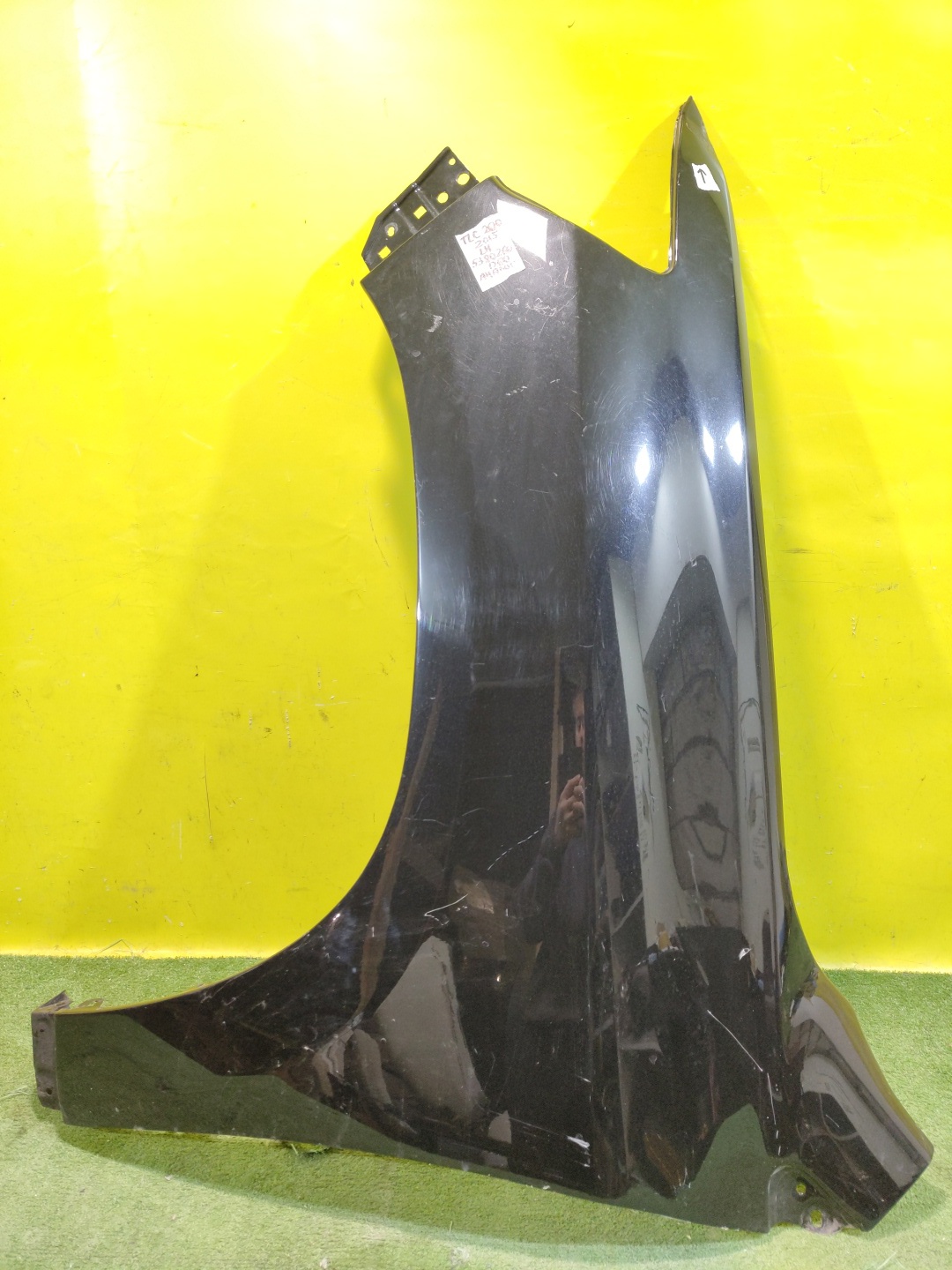 Toyota Land Cruiser (200) 2015> для Крыло переднее левое