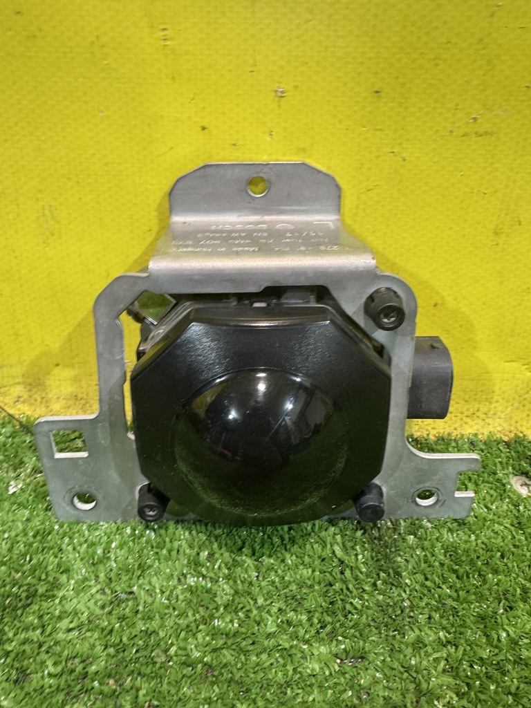 Audi Q7 (4M) 2015 для Датчик круиз - контроля (Дистроник)