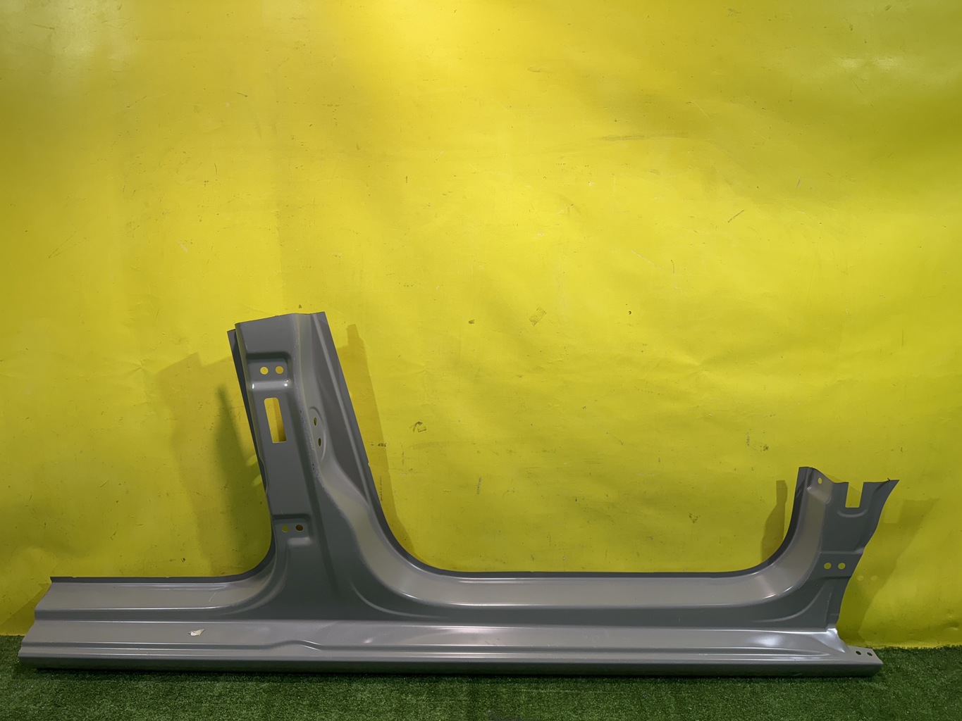 Volkswagen  Polo (Sed Rus) 2020 для Порог со стойкой правый