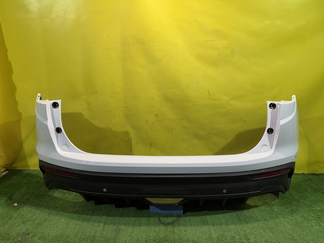 Geely  Coolray SX11 2018 для Бампер задний