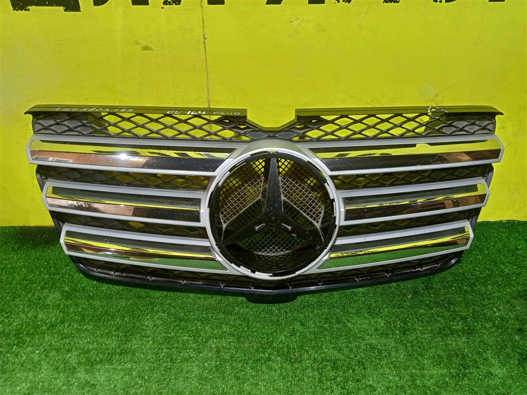 MERСEDES BENZ GL-Class (X164) 2006 для Решетка радиатора