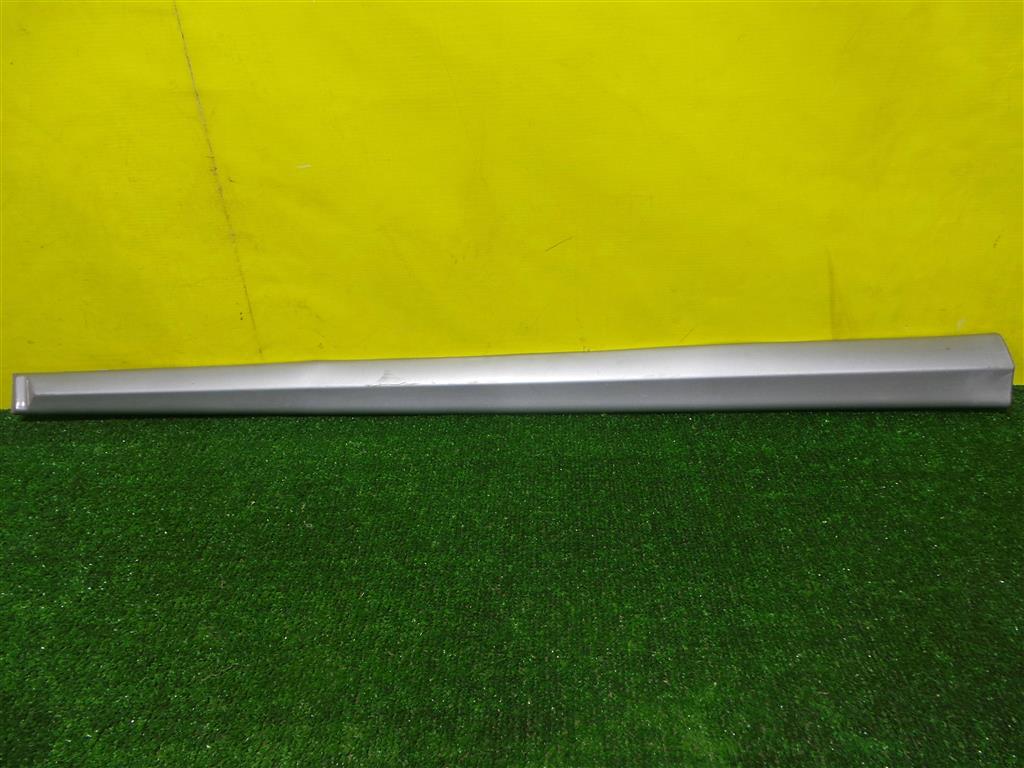 Kia RIO 2 JB 2005 для Молдинг передней правой двери