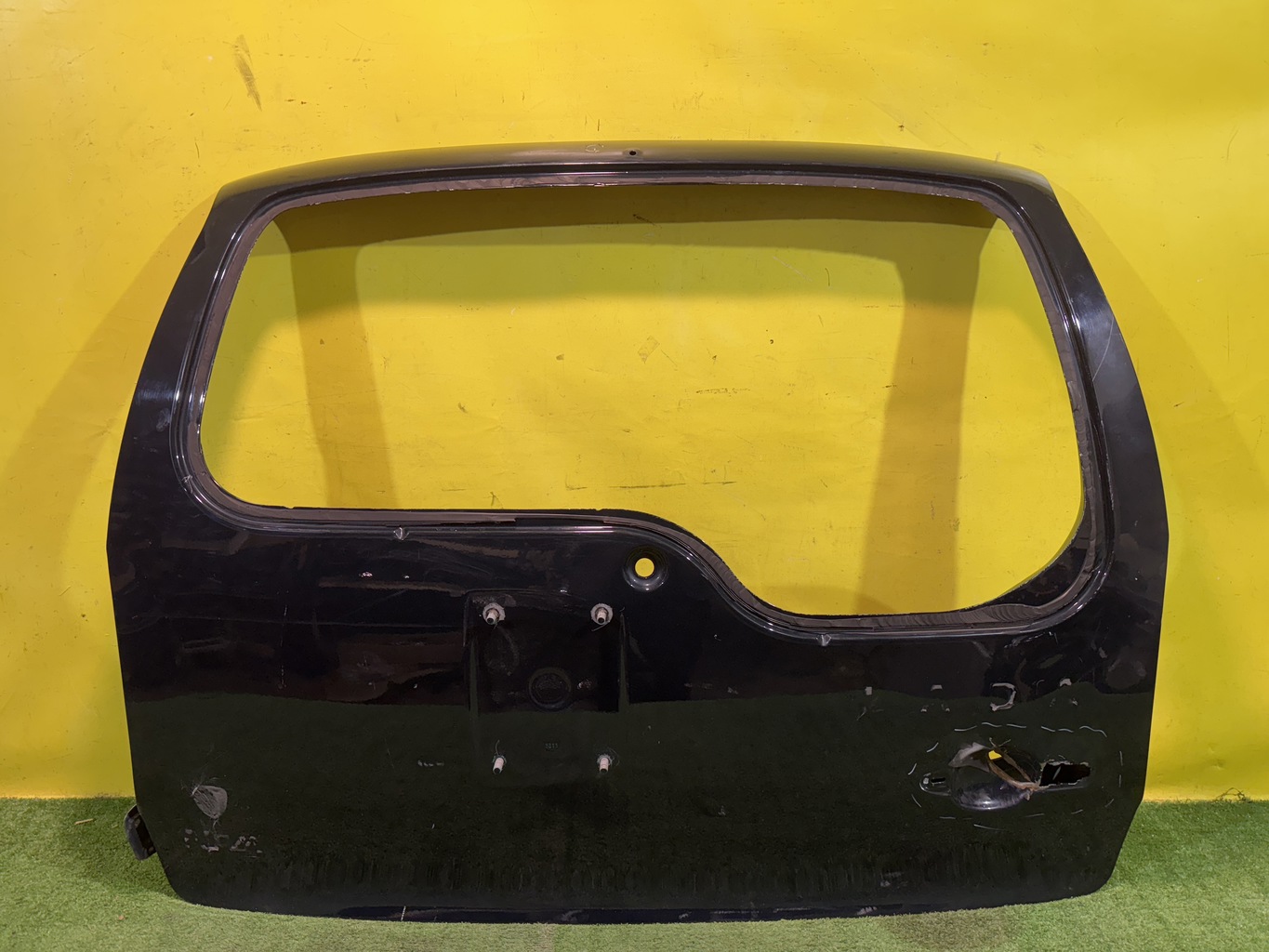 Chevrolet Niva 1998 для Дверь багажника