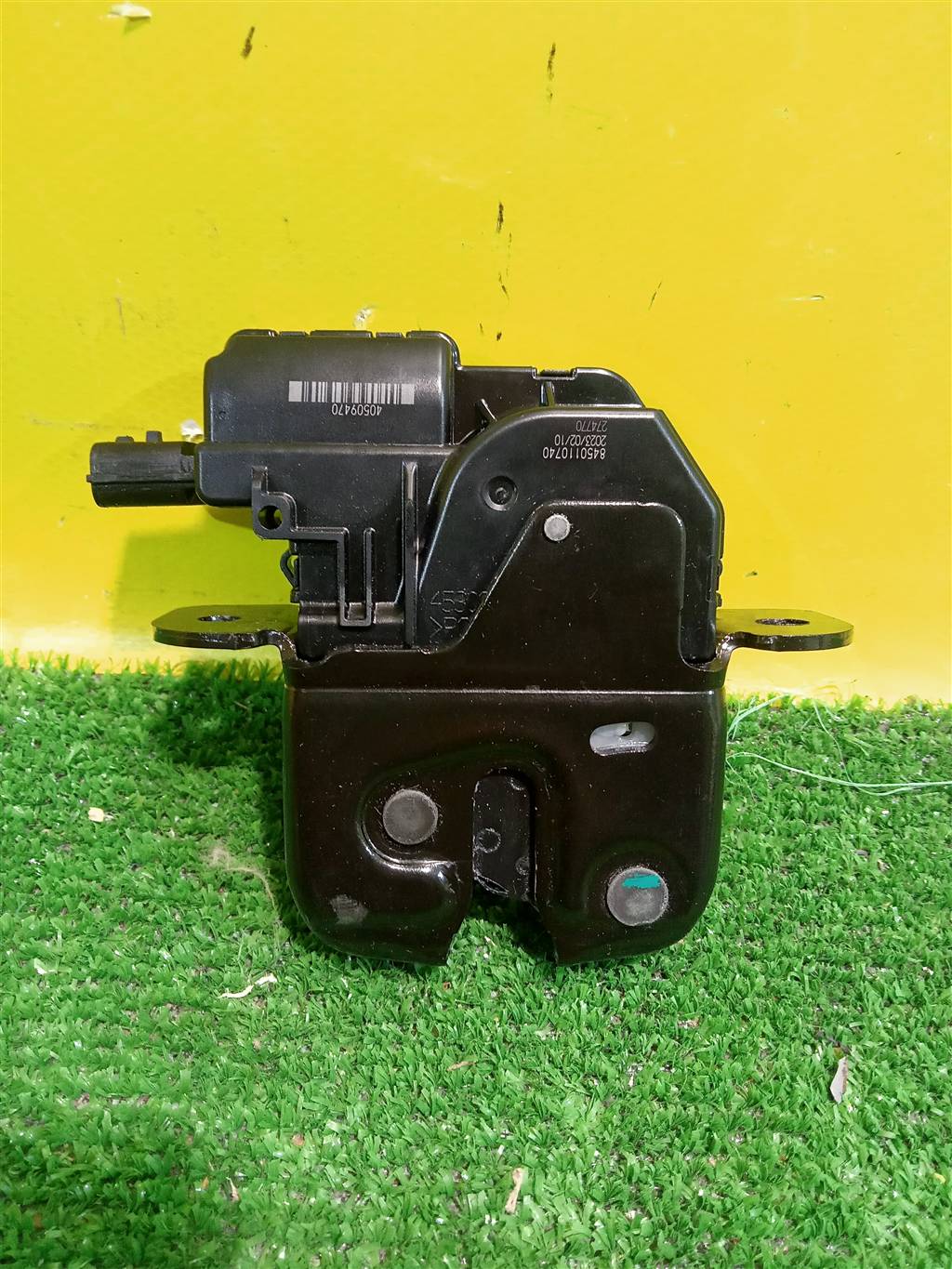 Lada Granta FL 2018- для Замок багажника