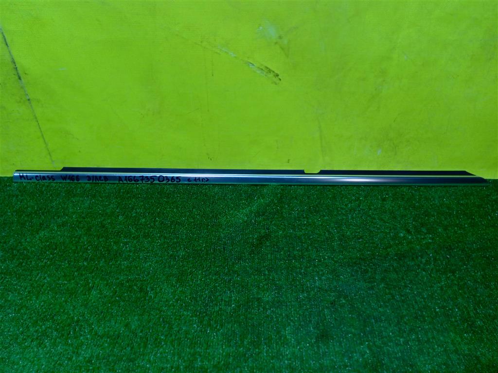 MERСEDES BENZ ML-Class (w166) 2011 для Накладка стекла заднего левого