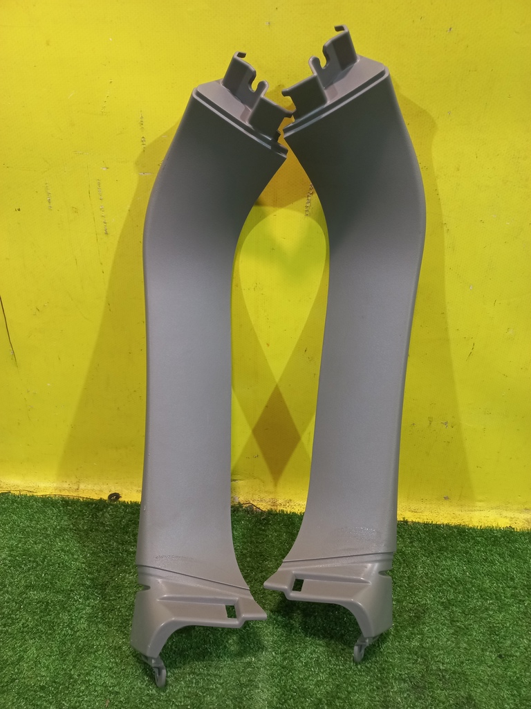 Mitsubishi Pajero /Montero Sport (KH) 2008 для Обшивка двери багажника