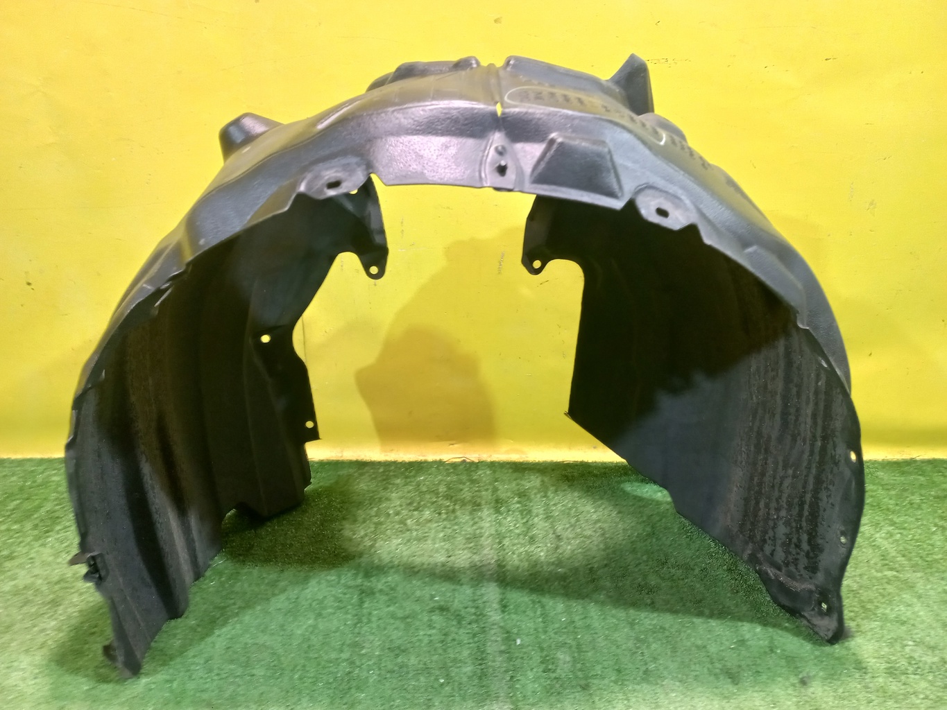 Toyota Camry V70 2017 для Локер передний левый