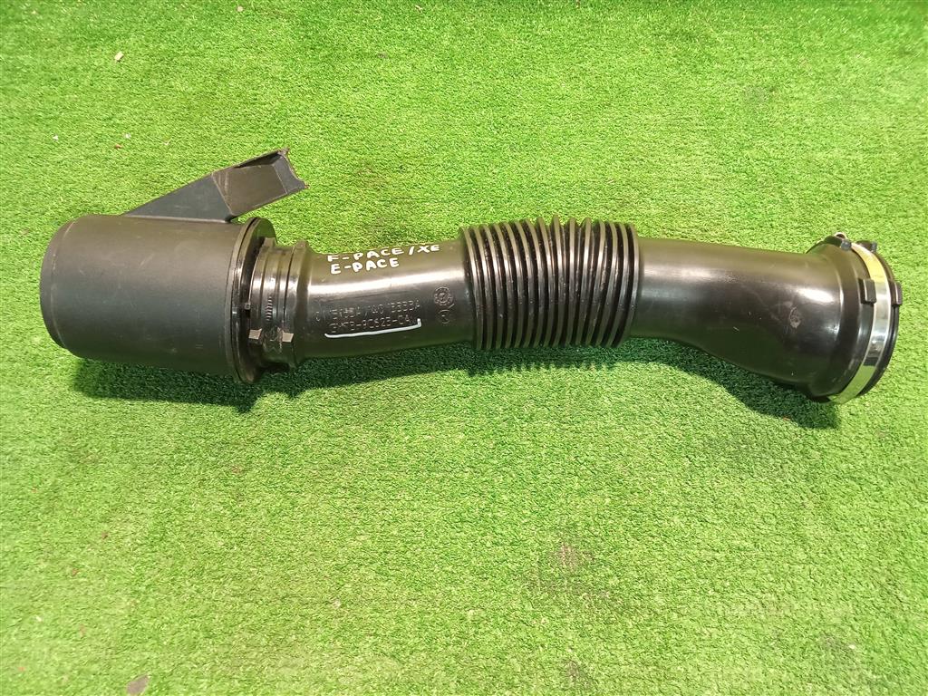 Land Rover Range Rover Velar L560 2017 для Патрубок воздушного фильтра