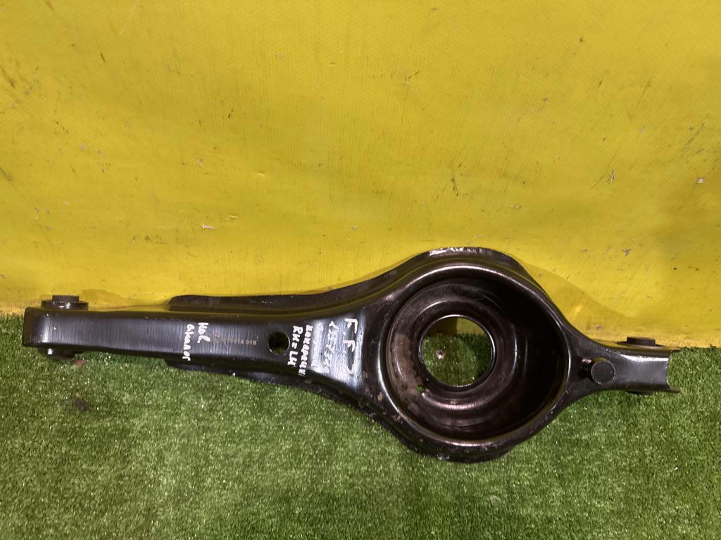 Ford Focus II 2005 для Рычаг задний поперечный левый