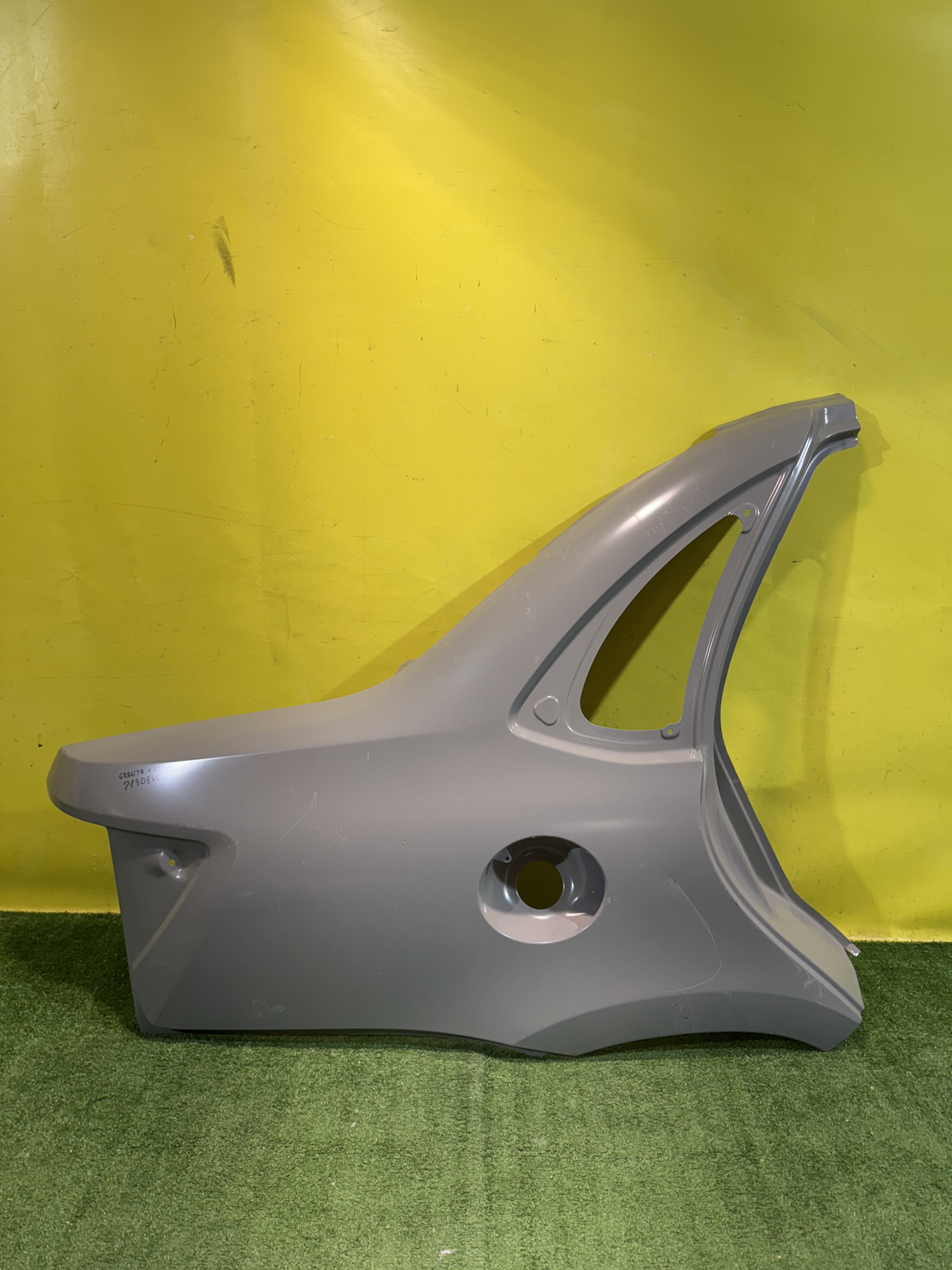 Lada Granta 2011- для Крыло заднее правое