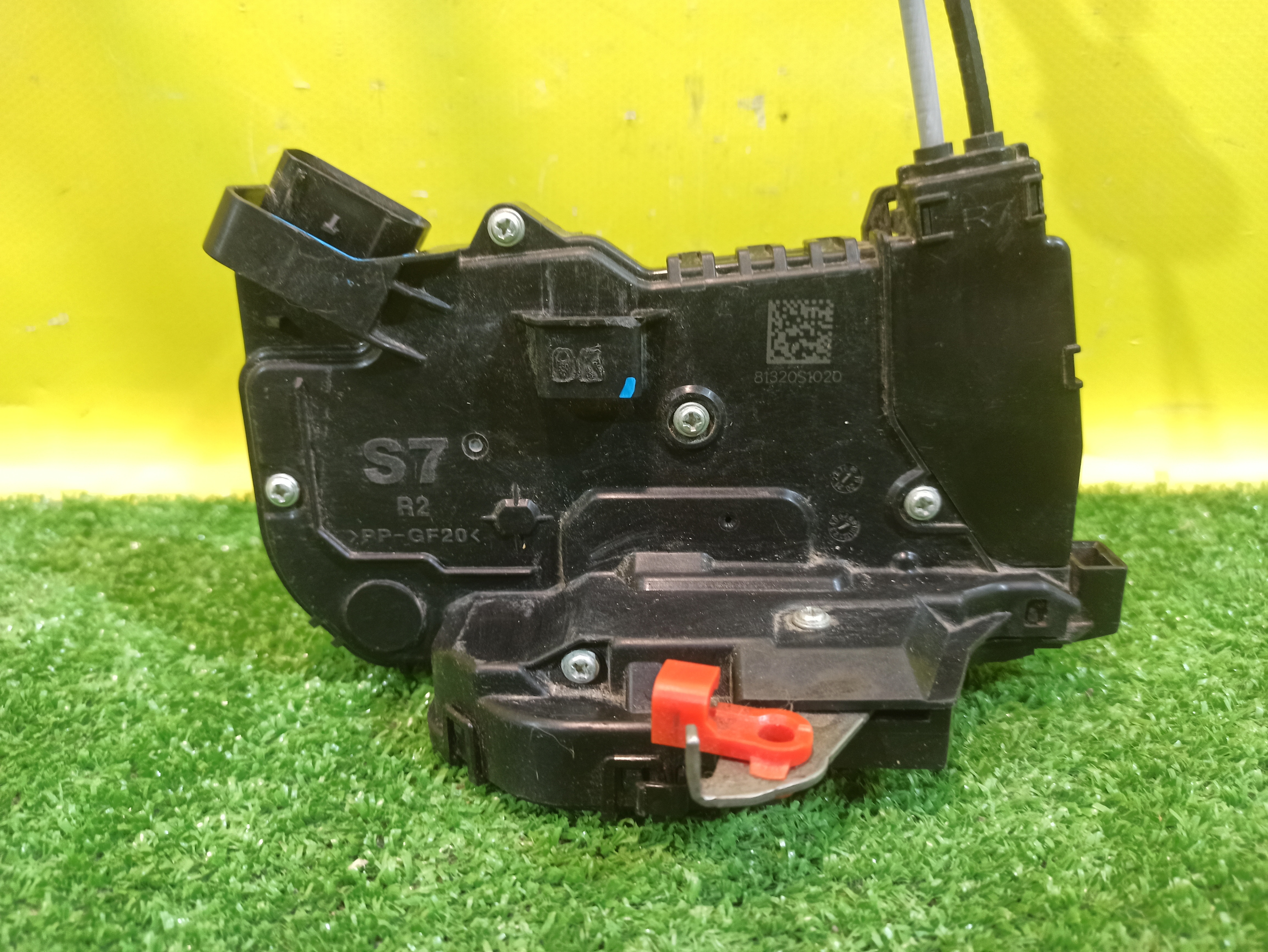 Hyundai Santa Fe (TM) 2018 для Замок двери передней правой