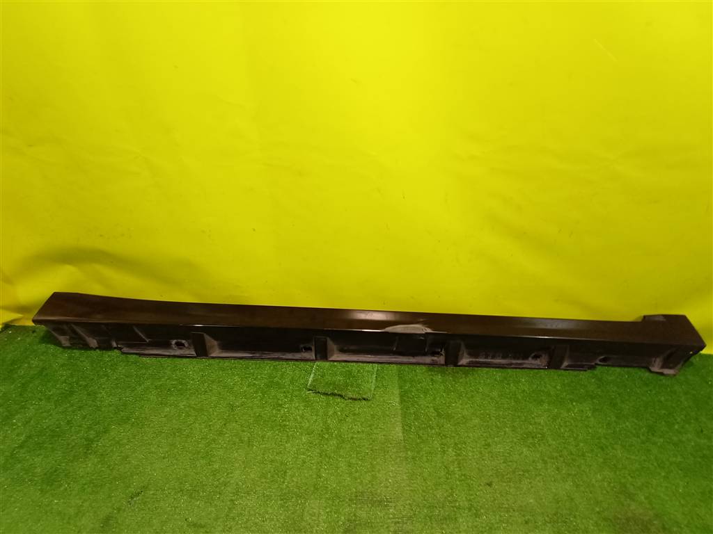 Subaru Legacy (B15) 2017 для Накладка порога правая