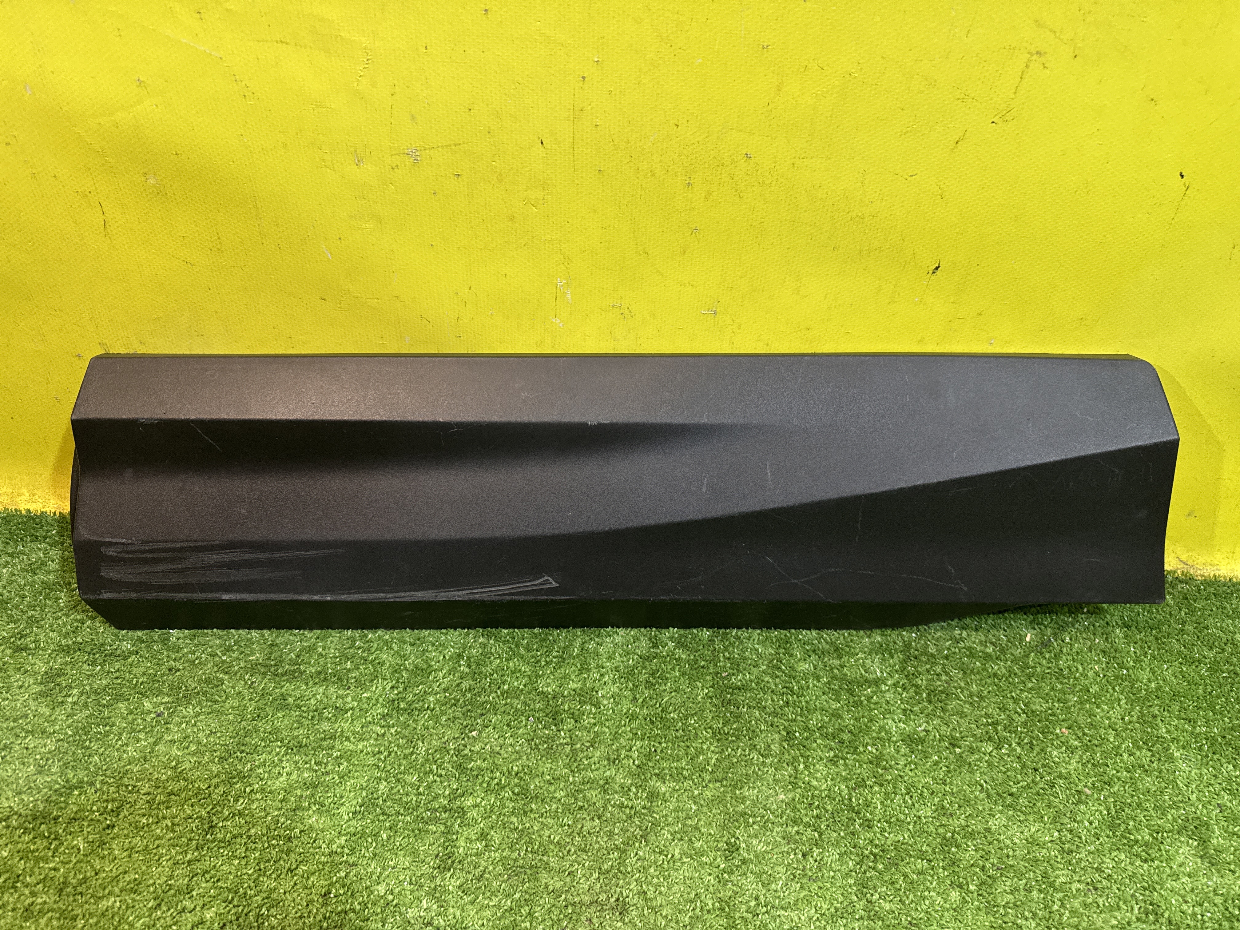 Geely  Coolray SX11 2023 для Накладка двери задней правой