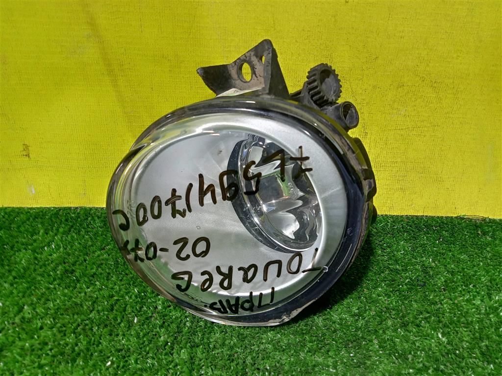 Volkswagen  Touareg GP 2002 для Фара противотуманная правая