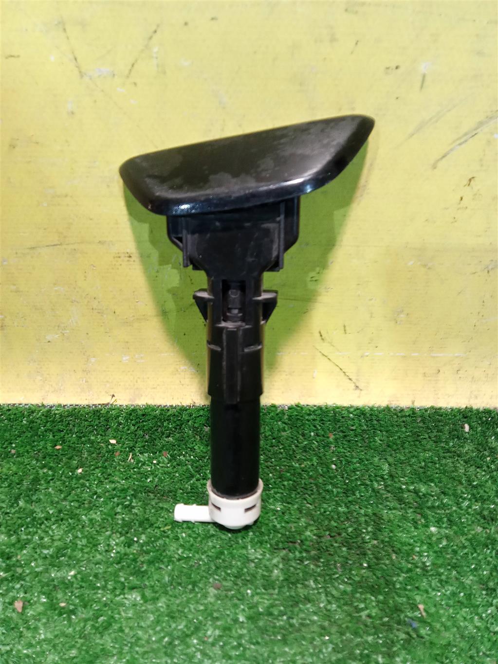 Mazda CX-5 KE 2011 для Форсунка омывателя фары