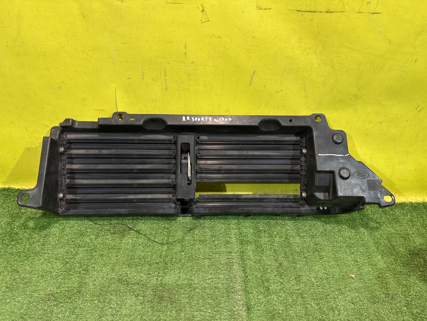 Land Rover Range Rover Sport 2 L494 2013 для Воздуховод радиатора