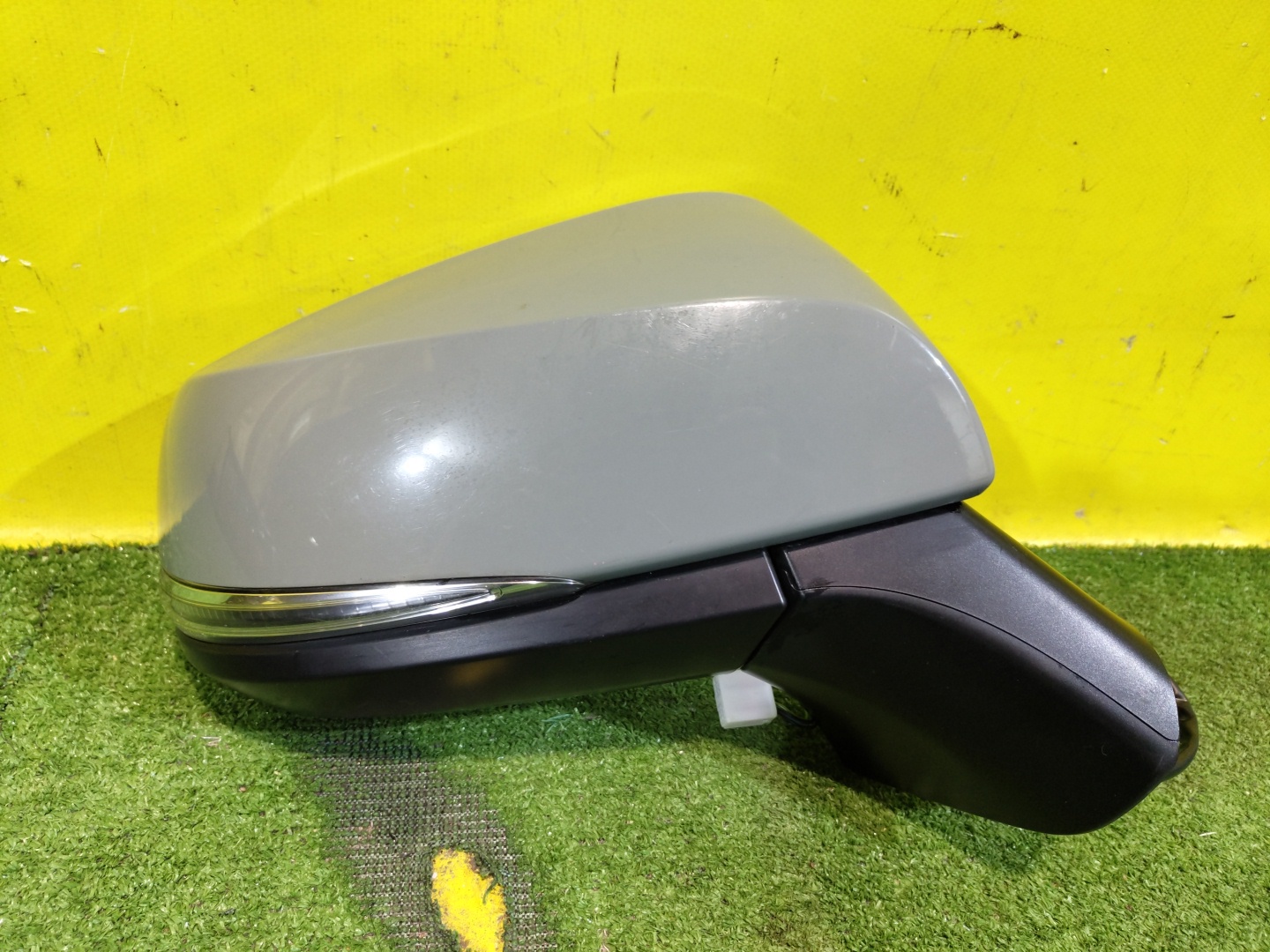 Toyota RAV4 2018 для Зеркало правое электрическое