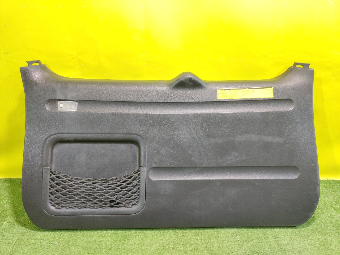 Toyota RAV4 2005 для Обшивка двери багажника