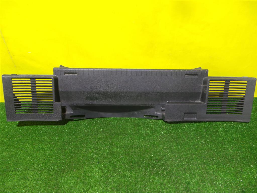 Opel Corsa D 2006 для Накладка замка багажника