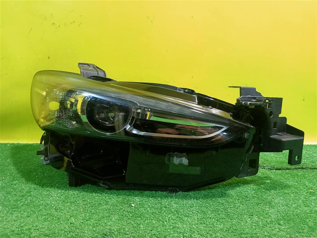Mazda 6 GJ 2017 для Фара правая LED