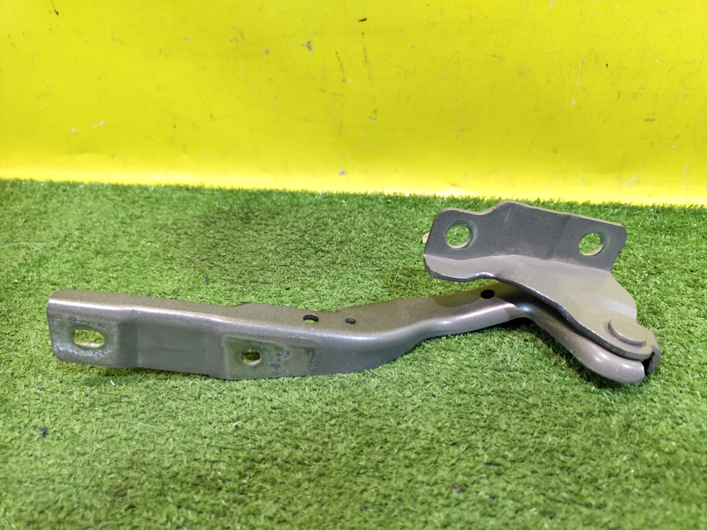 Chery Tiggo 4 2017 для Петля капота правая