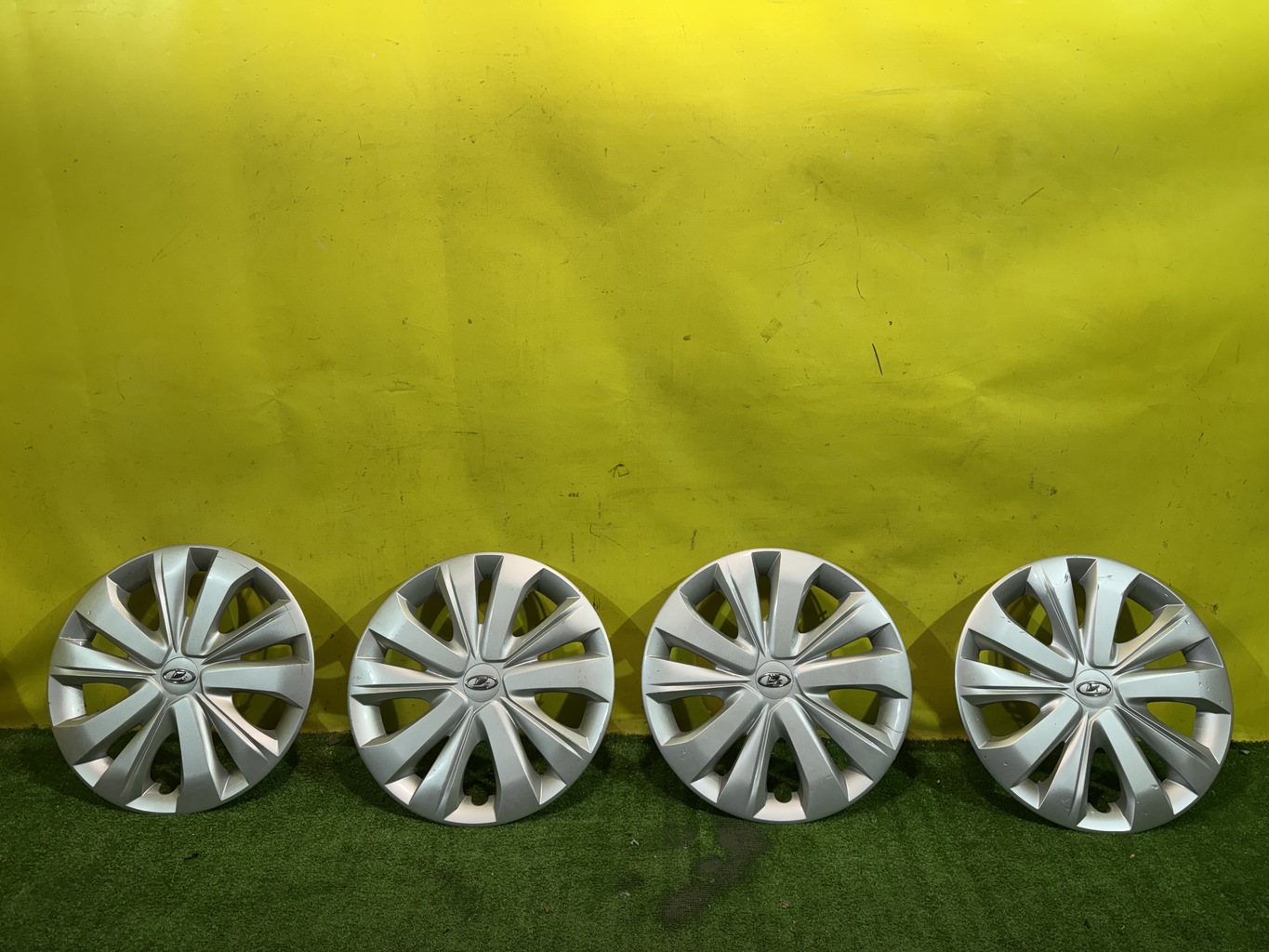 Lada Vesta NG 2022- для Колпак декоративный