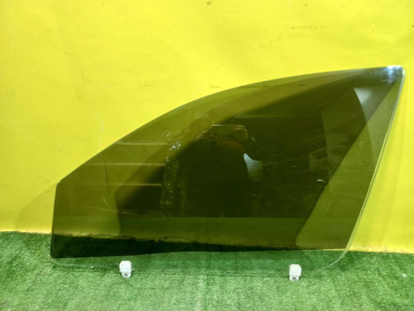 Mitsubishi Outlander XL (CW) 2007 для Стекло двери передней левой